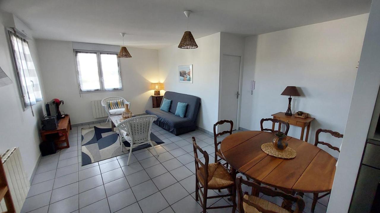 Bel Appartement Au Calme Сент-Женевьев-де-Буа Экстерьер фото