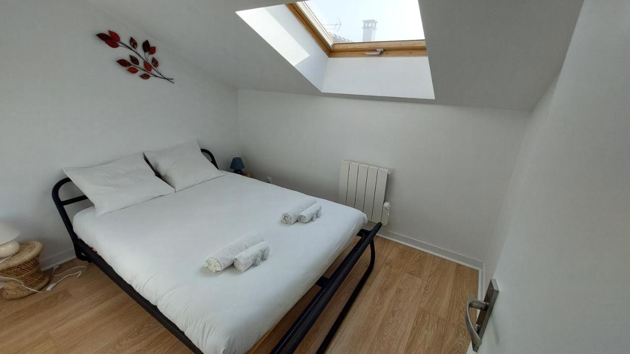 Bel Appartement Au Calme Сент-Женевьев-де-Буа Экстерьер фото