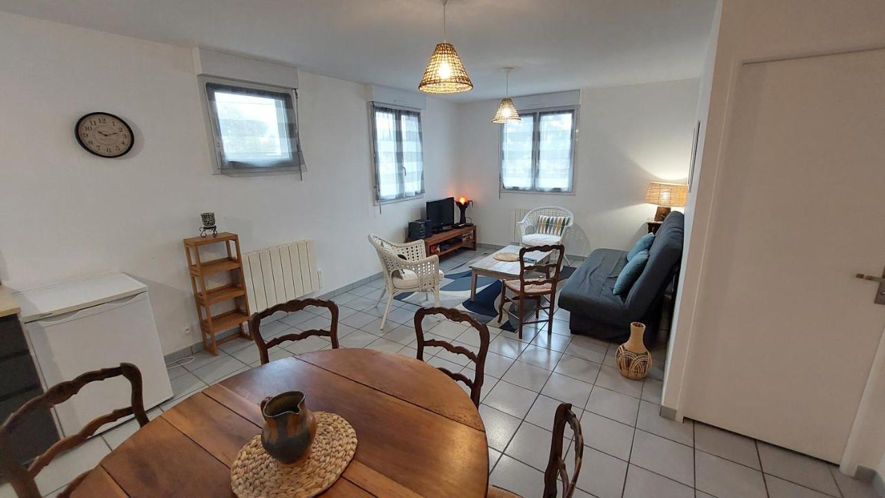 Bel Appartement Au Calme Сент-Женевьев-де-Буа Экстерьер фото